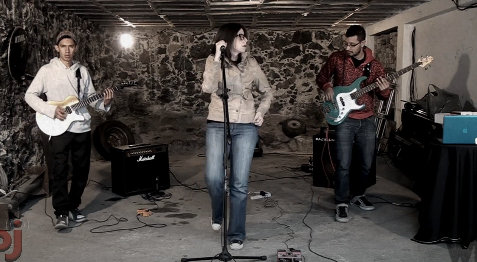 ELECTROSFUNK el garage presenta