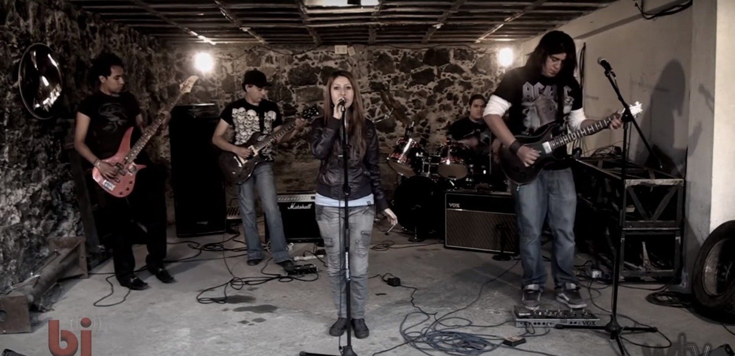 El Garage Presenta - LOZ FREEZERS