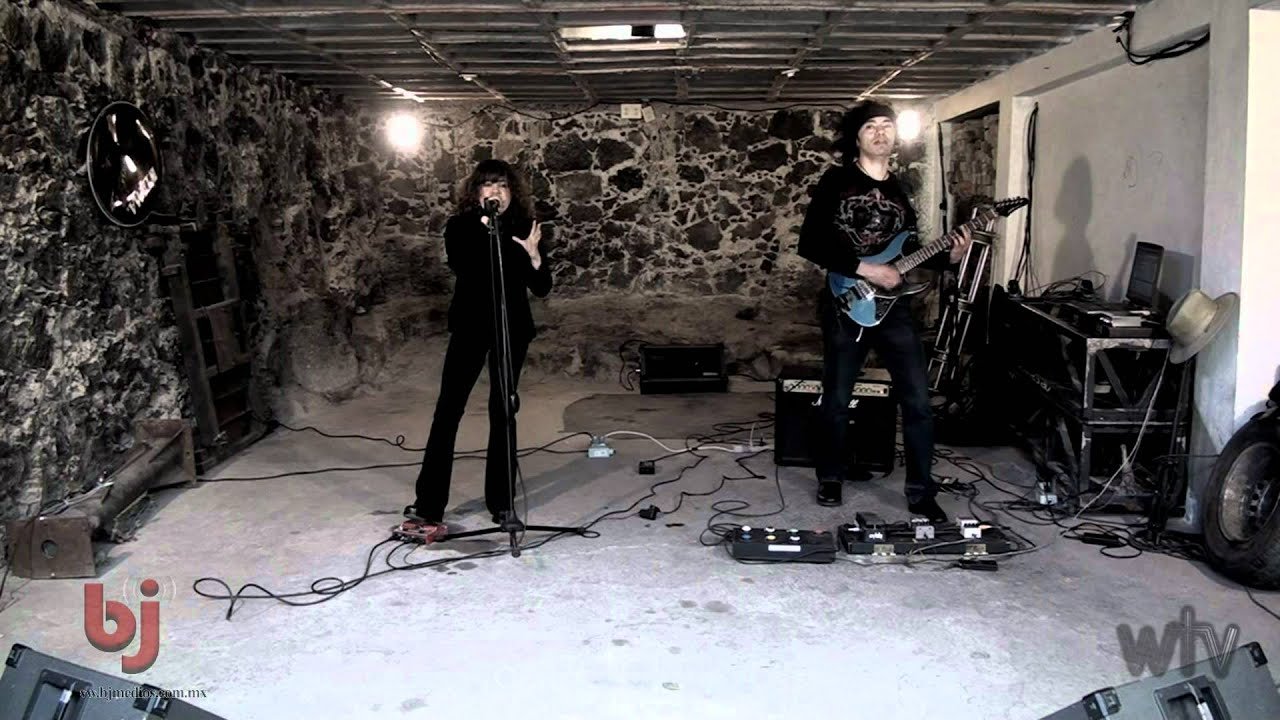 El Garage Presenta - XENDRA