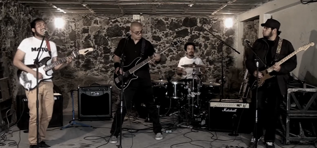 MATUZ SENSUAIDAD EL GARAGE PRESENTA
